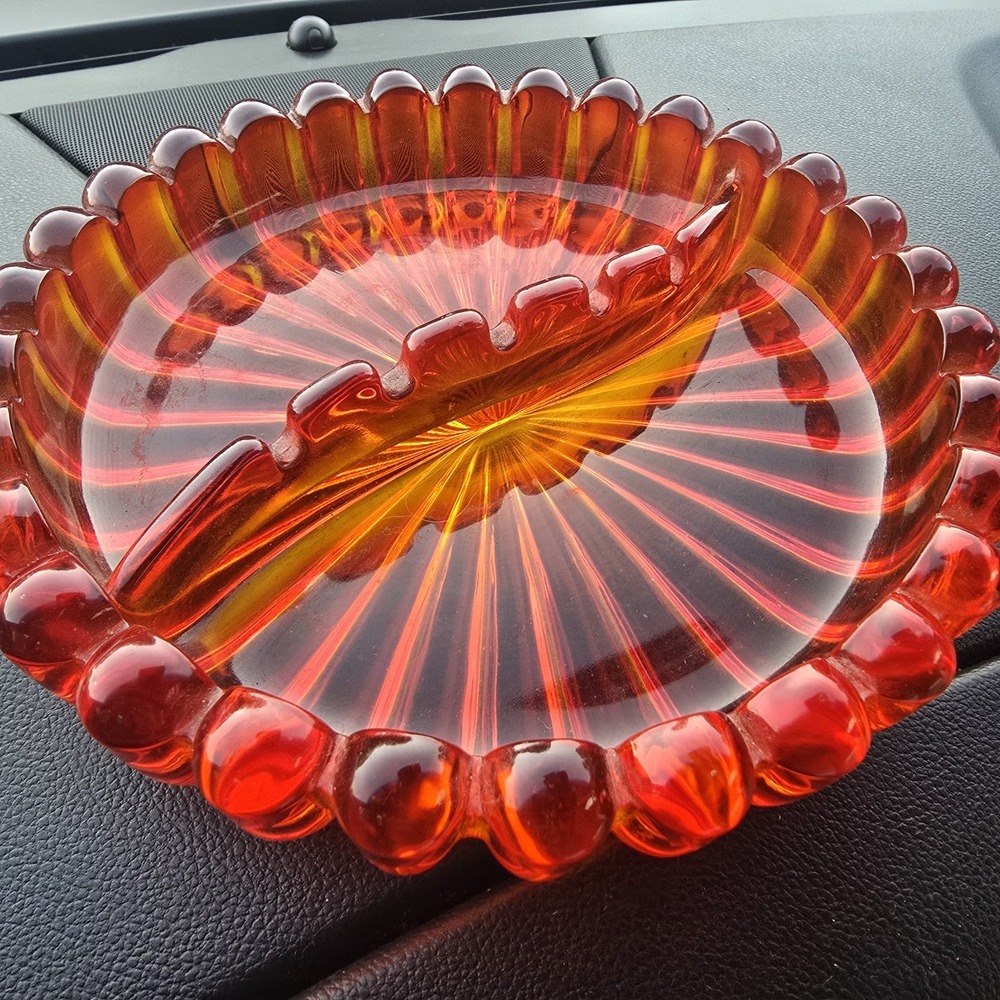 Vintage Viking MCM Glass Ashtray Scalloped Edges Orange HEAVY Persimmon